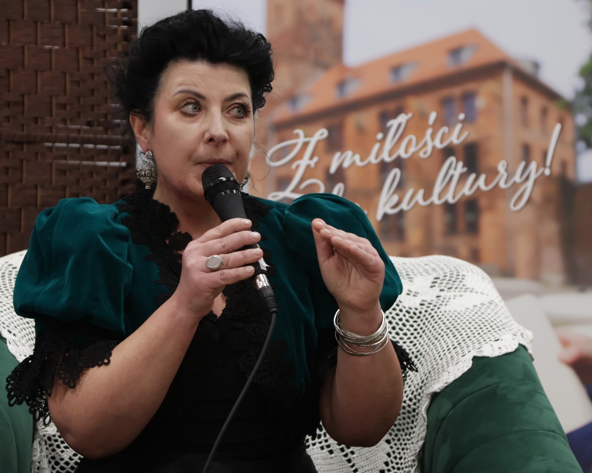 Fotorelacja ze spotkania autorskiego z Anetą Aleksandrą Dudą, doktorem wypromowanym w Instytucie Historii UP