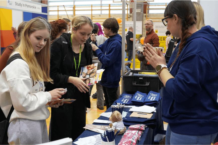 Nasz Instytut z ofertą kształcenia na Targach Edukacyjnych w Słupsku