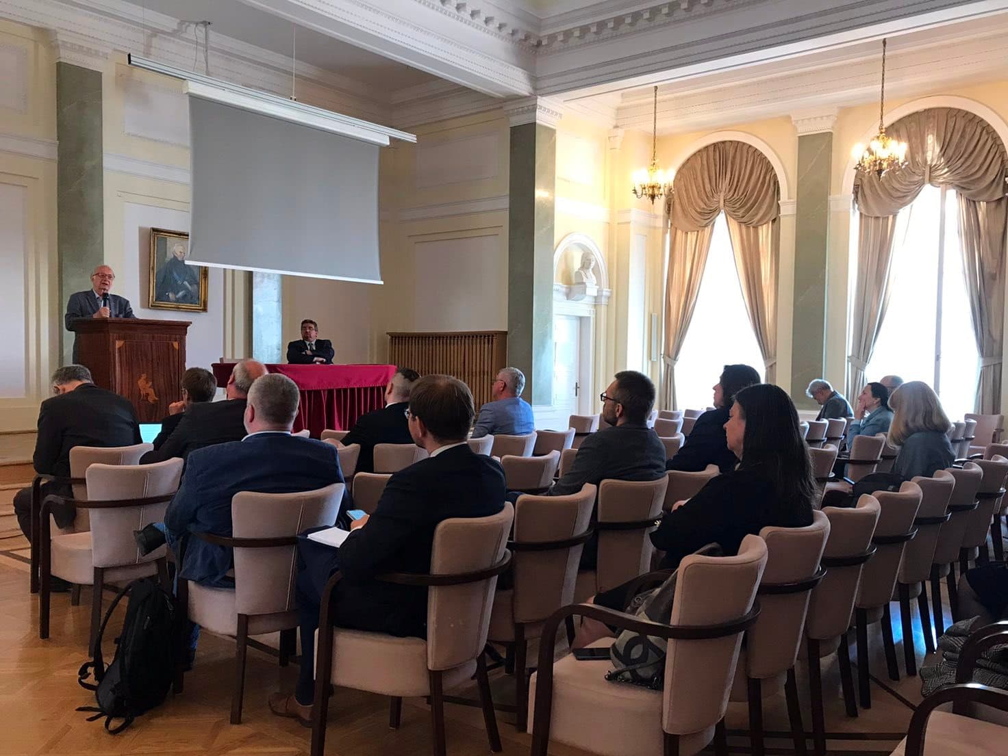 Profesorowie Roman Drozd i Robert Kuśnierz na Międzynarodowym Seminarium Naukowym