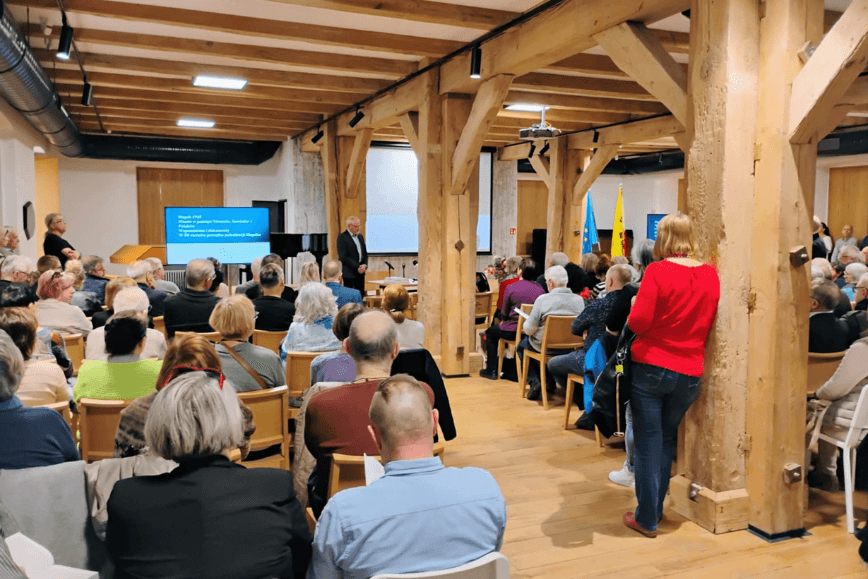 Niezwykle udana promocja najnowszej książki Profesora Wojciecha Skóry